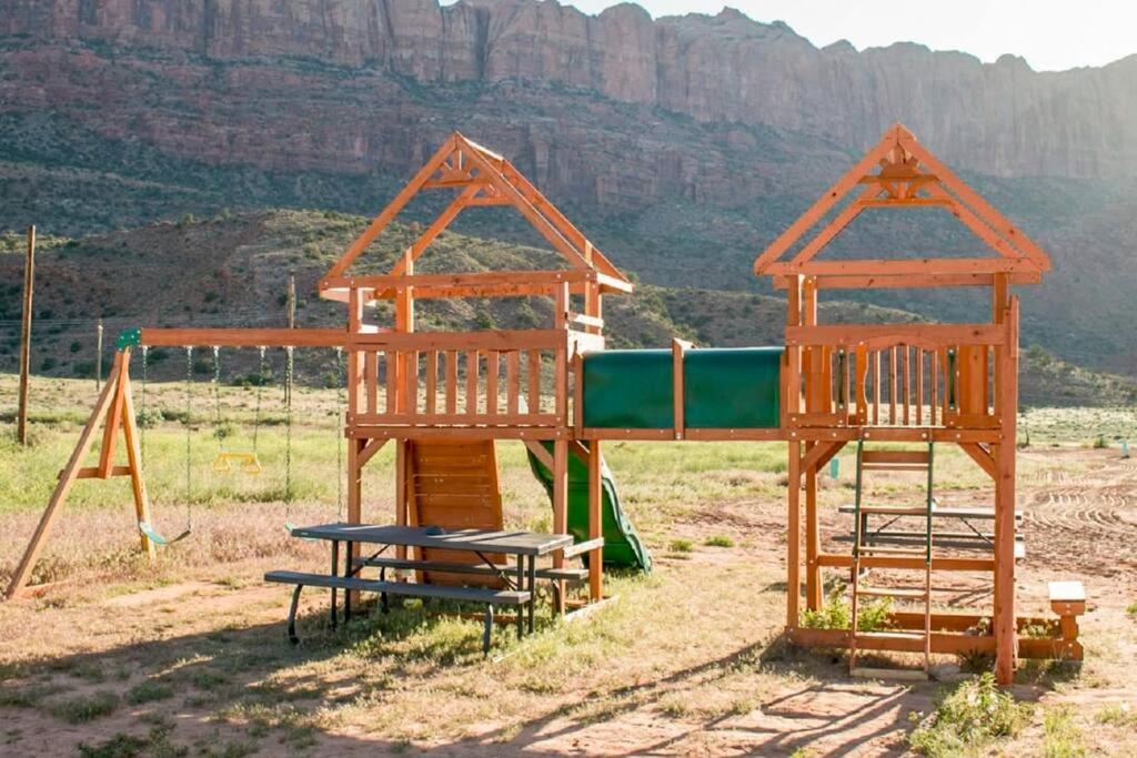 Redrock Moab Tiny House W Large Loft Site 8 Villa Exterior foto