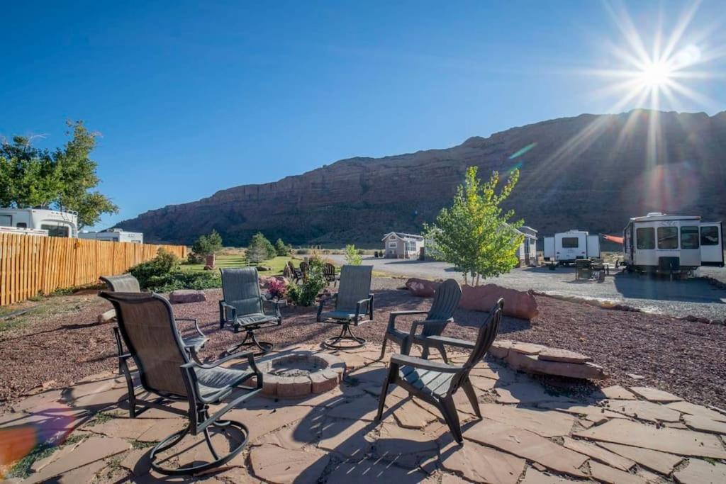 Redrock Moab Tiny House W Large Loft Site 8 Villa Exterior foto